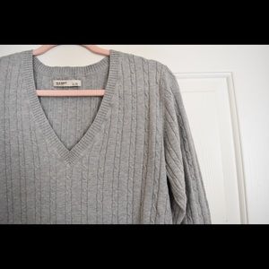 Old Navy V-Neck Knit Sweater